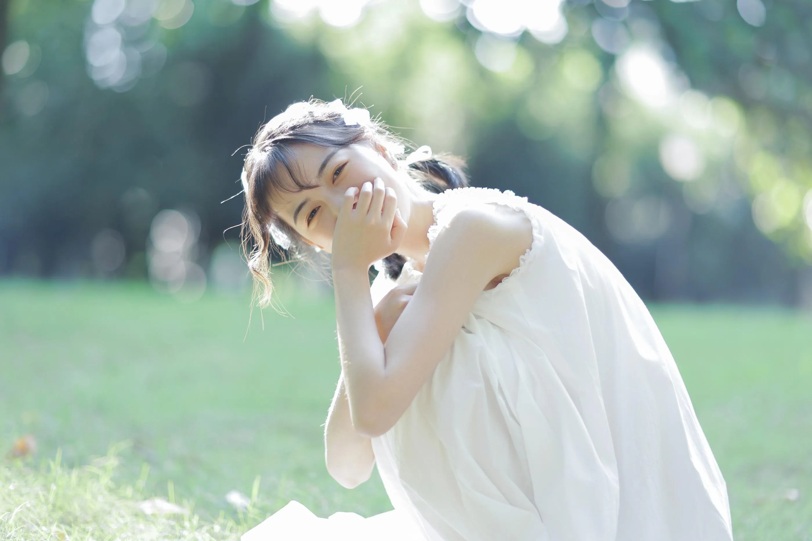 [艺图语] 2022.05.25 花儿与少女 欣雨 [24P]插图1